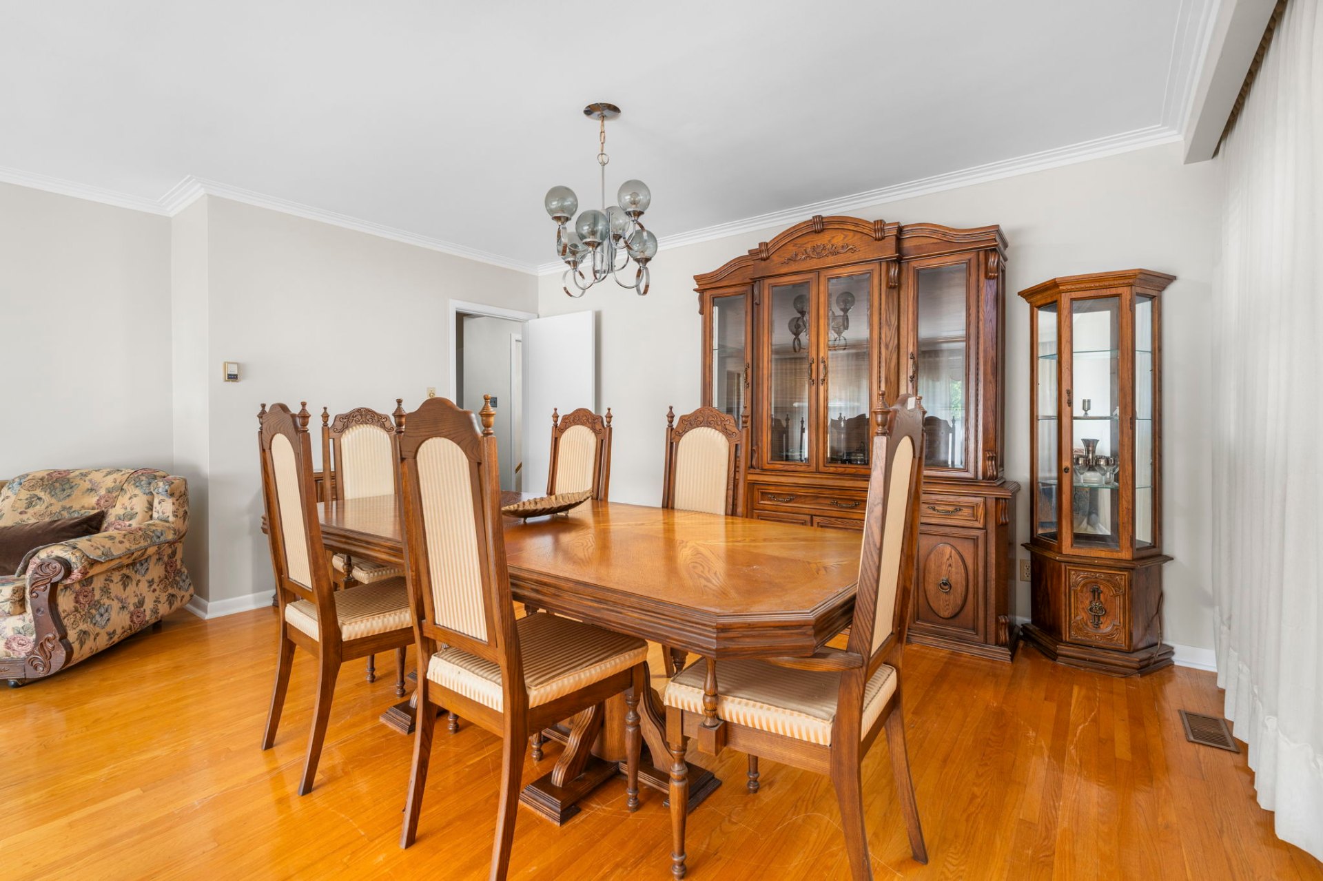 Living & dining room
