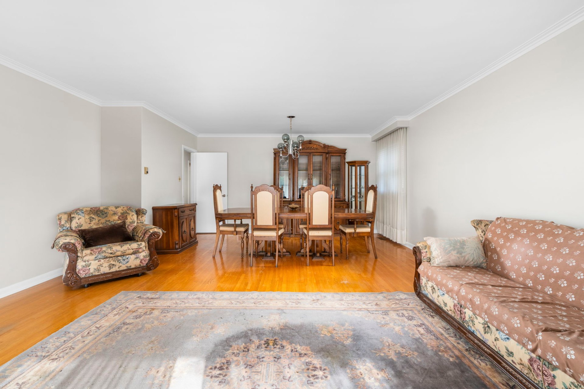 Living & dining room